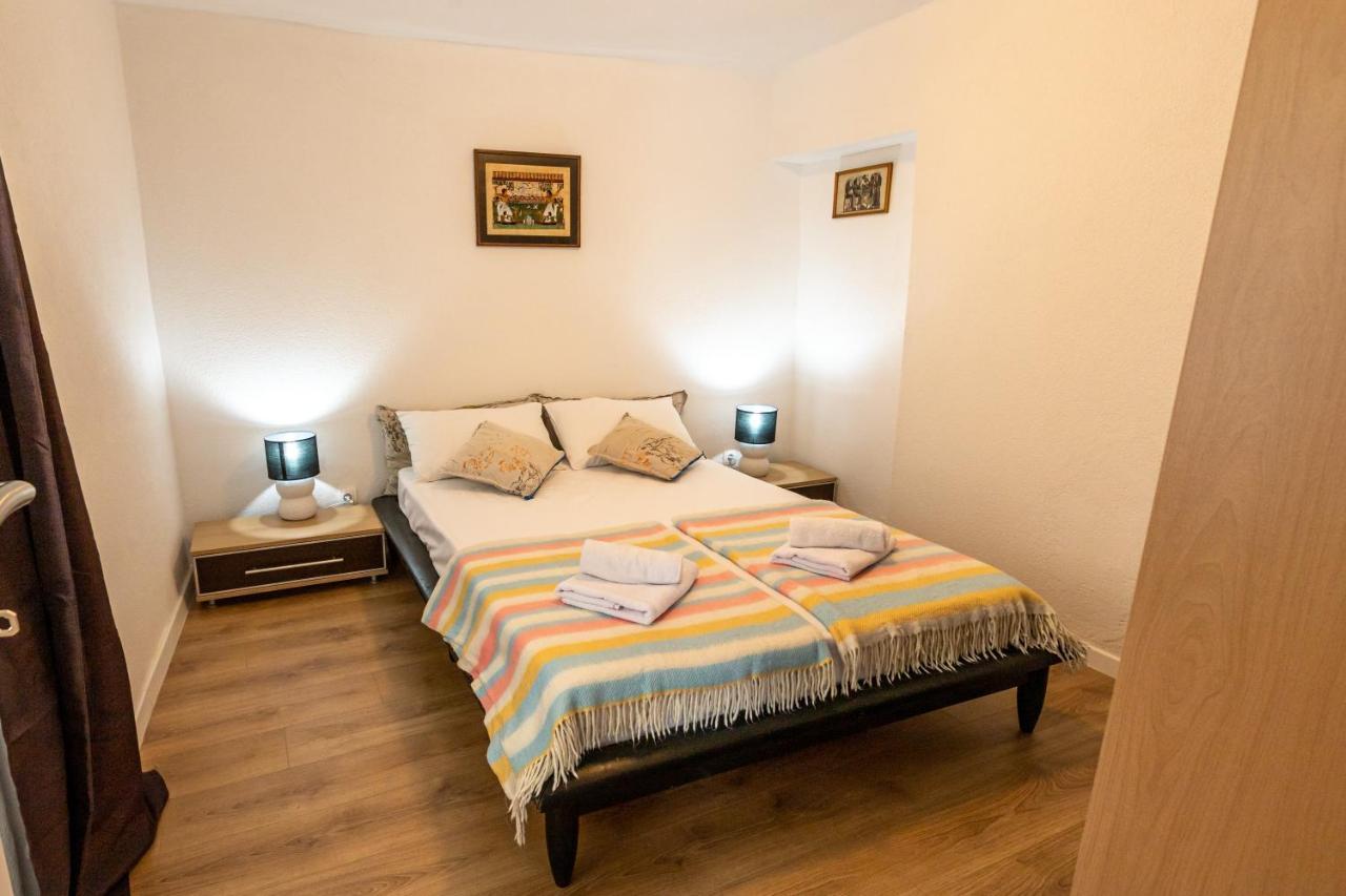 Self Check-In Apartment With Jacuzzi Mostar Zewnętrze zdjęcie