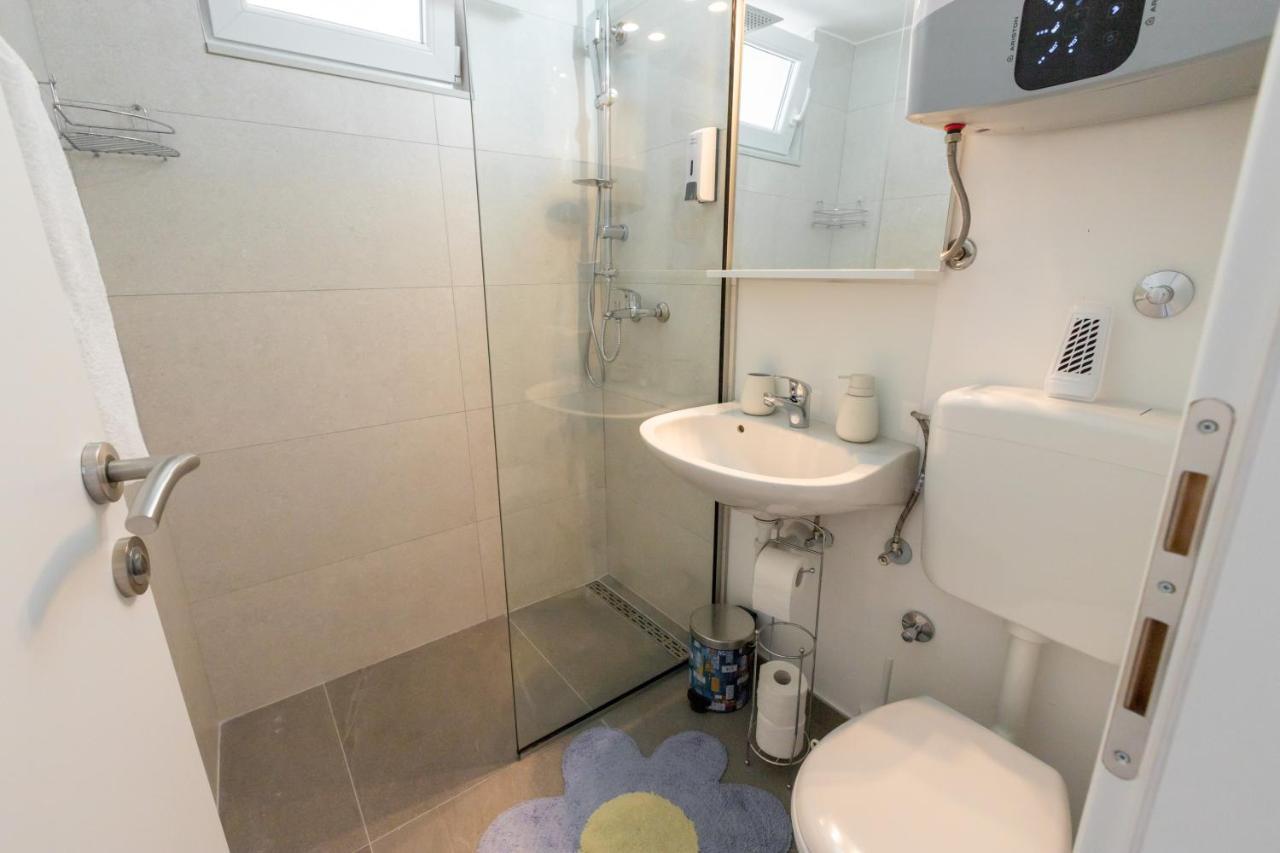 Self Check-In Apartment With Jacuzzi Mostar Zewnętrze zdjęcie