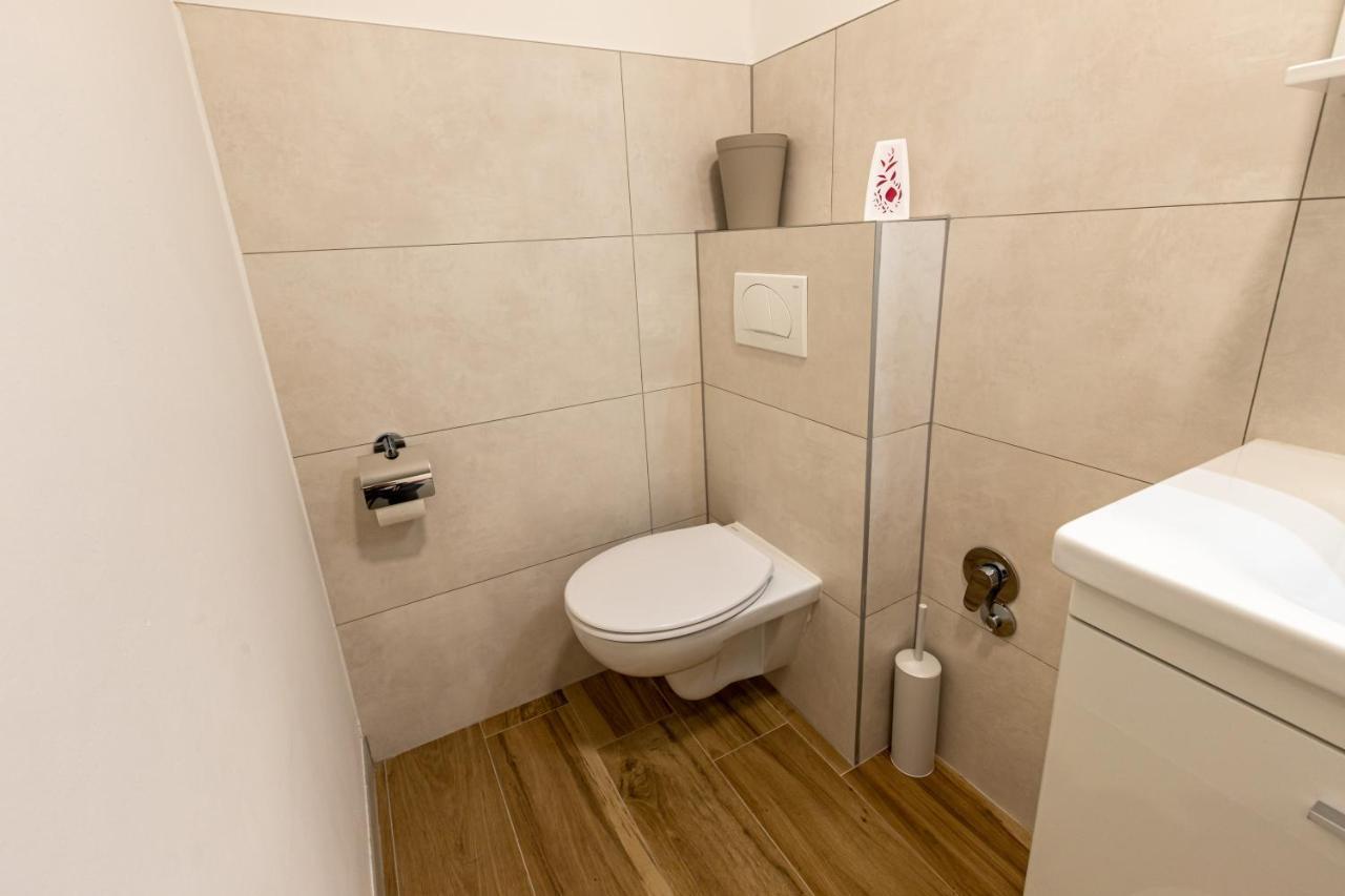 Self Check-In Apartment With Jacuzzi Mostar Zewnętrze zdjęcie